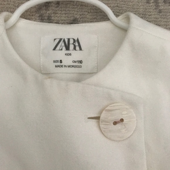 Zara size 5 little girls coat - Picture 2 of 2